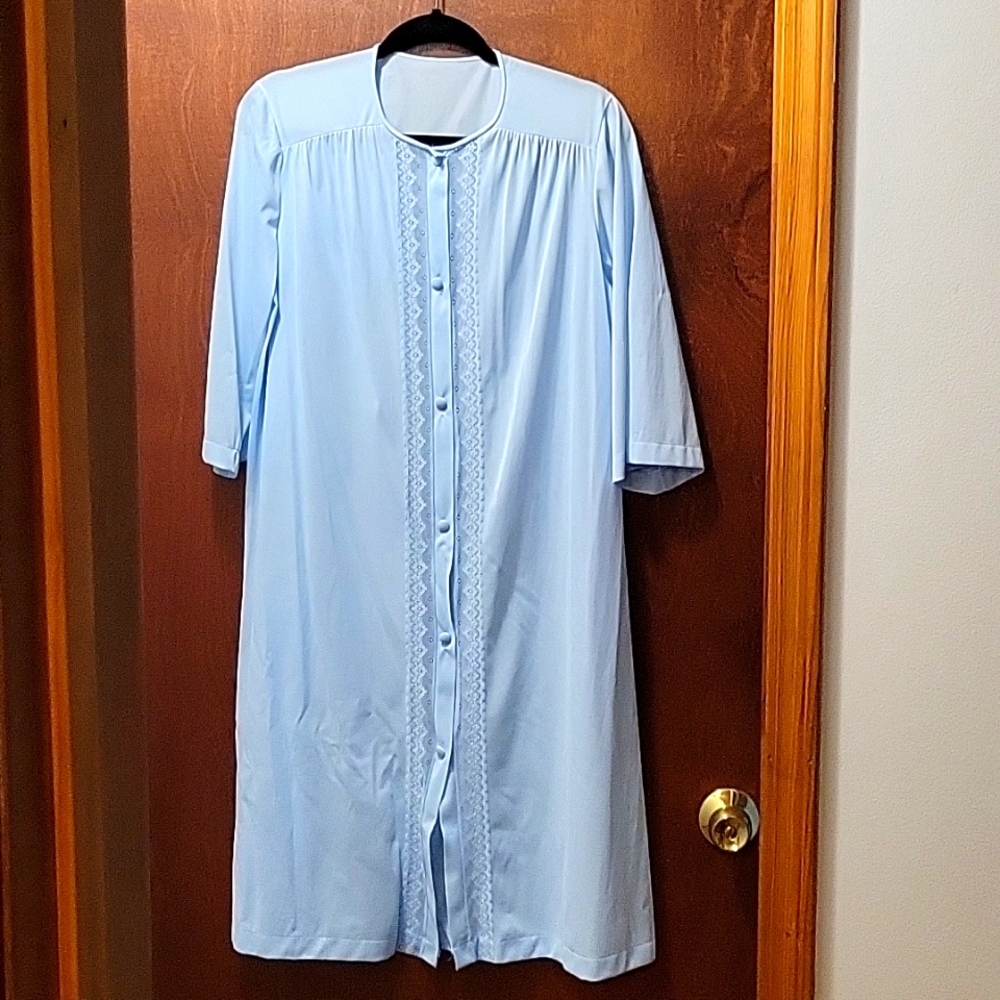 VANITY FAIR HOUSE COAT
